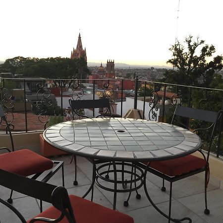 Casa Del Tio Hotel Boutique San Miguel de Allende Exterior photo View from the rooftop of the hotel