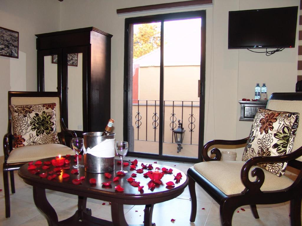 Casa Del Tio Hotel Boutique San Miguel de Allende Room photo A suite at the hotel