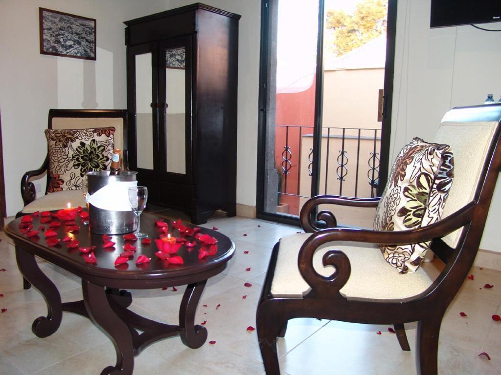 Casa Del Tio Hotel Boutique San Miguel de Allende Room photo A suite at the hotel