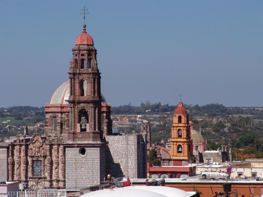 Casa Del Tio Hotel Boutique San Miguel de Allende Exterior photo Catedral de la Purísima Concepción